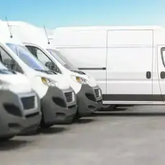 Najlepsze busy do kurierki: wybierz idealny model dla siebie