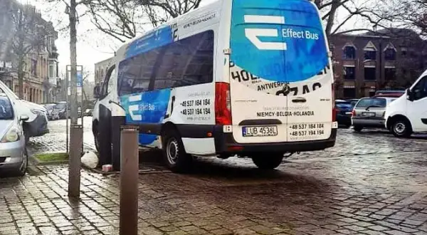 Ile jedzie bus z Holandii do Polski? Czas podróży i wskazówki