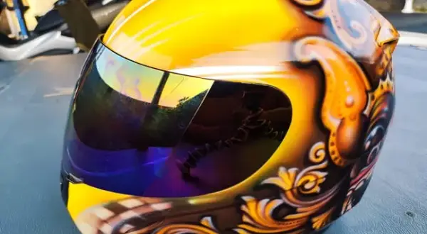 Jak pomalować kask motocyklowy - uniknij najczęstszych błędów