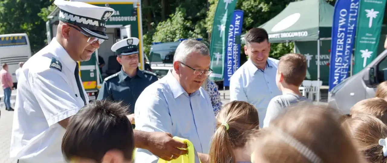 Zdjęcie Jak zgłosić kontrolę autokaru i uniknąć problemów przed wyjazdem