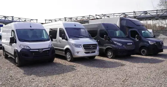Najmniej awaryjne busy osobowe – które modele są najbardziej niezawodne?